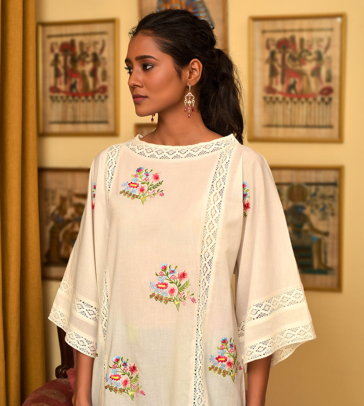 Raass Off-White Pretty Cotton Kurta with Checkered Pant Set