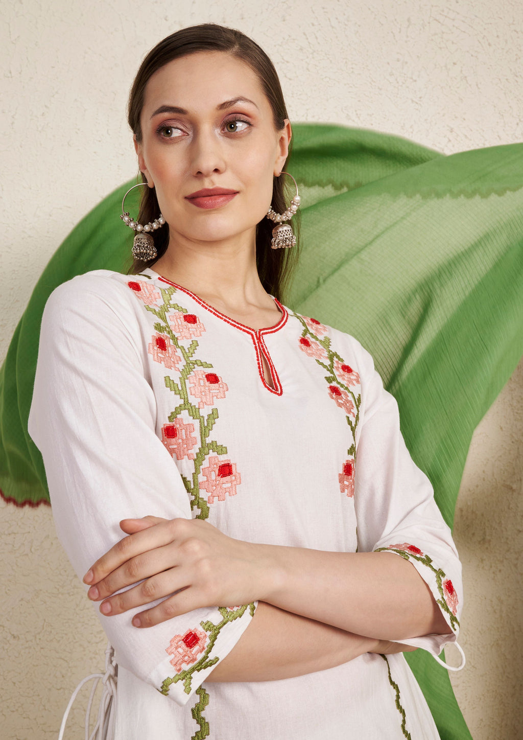 Ivory Floral Embroidered Kurta Set