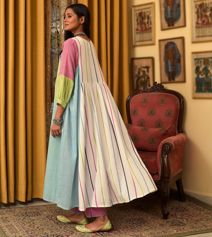 Raass Vibrant A-Line Handwoven Cotton Kurta with Pant Set