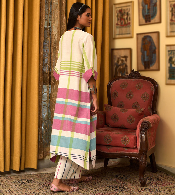 Raass Floral Grid Handwoven Cotton Kurta with Pant Set
