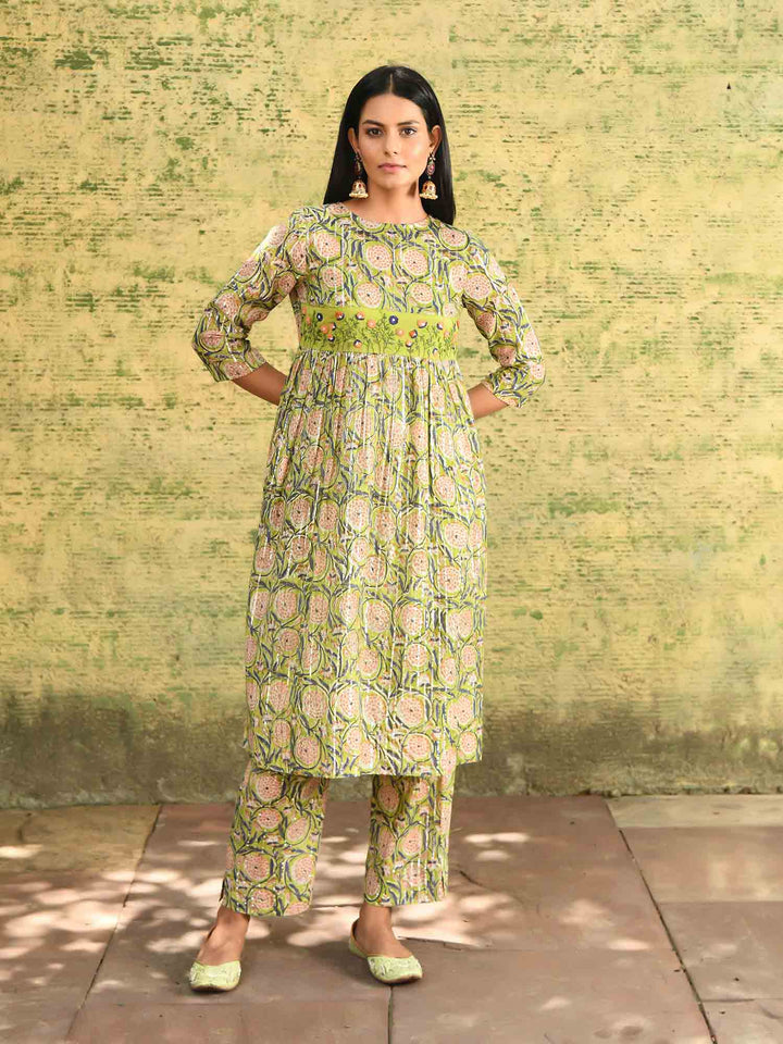 Aam Panna Printed Kurta Set