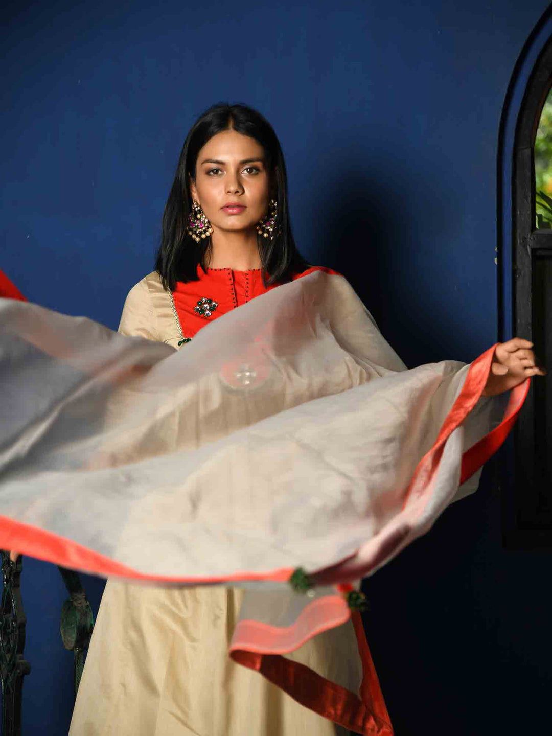 Day to Dusk kurta Pant & Dupatta set