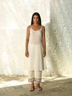 Flower Power Kurta Pant & Dupatta set