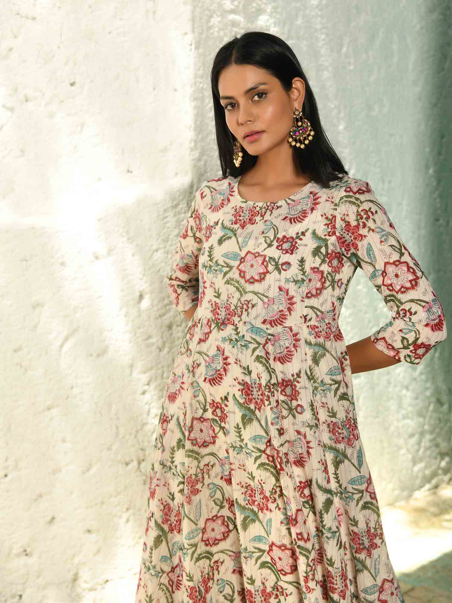 Flower Power Kurta Pant & Dupatta set