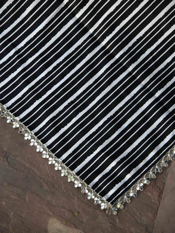 The classic Black and Silver ensemble