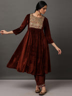 Toasted Velvet Embroidered Kurta & Pant Set