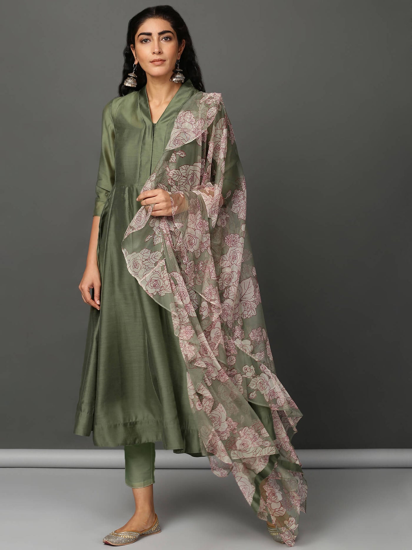 Olive Chanderi Kurta, Pants & Net Dupatta Set