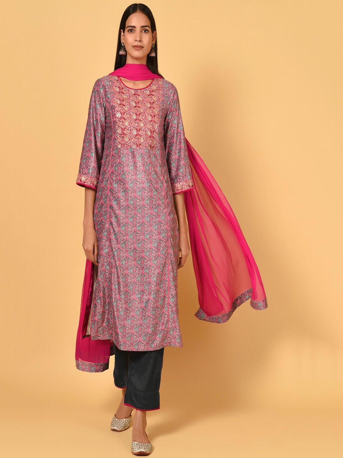 Bougainvillea Pink printed velvet Kurta Pant Dupatta set