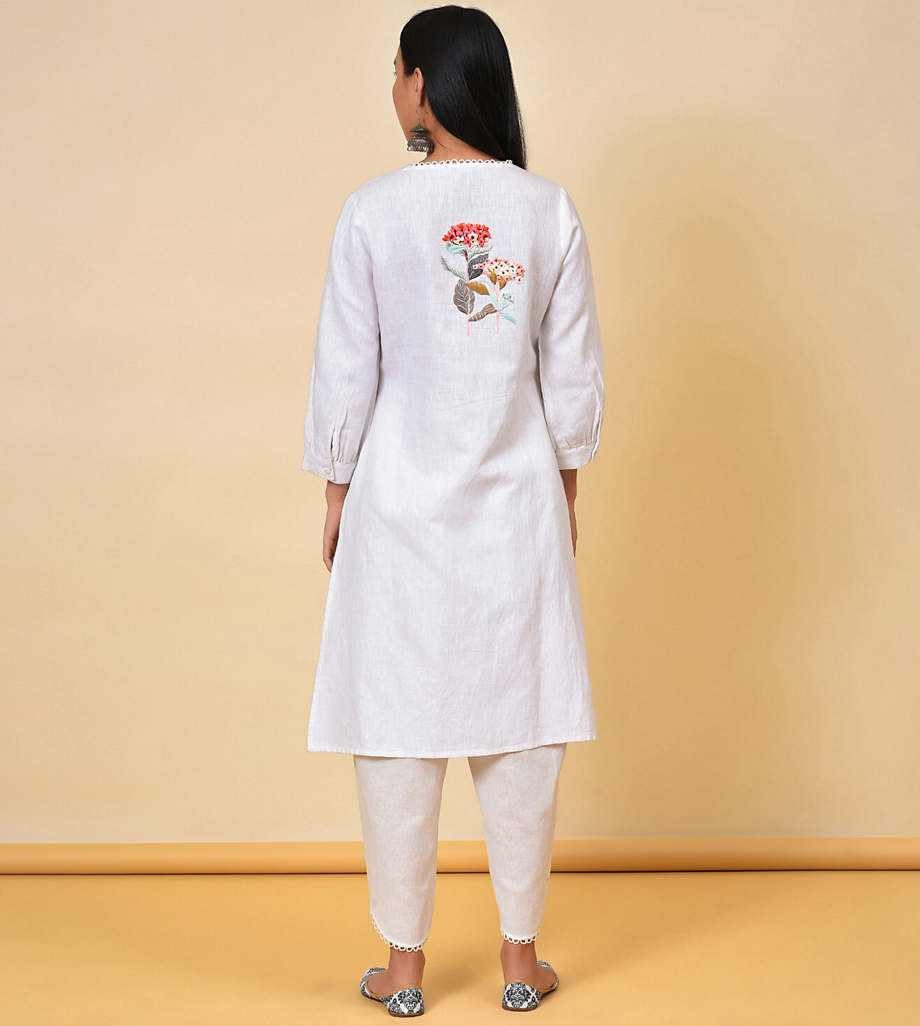 Bouquet Kurta & Dhoti