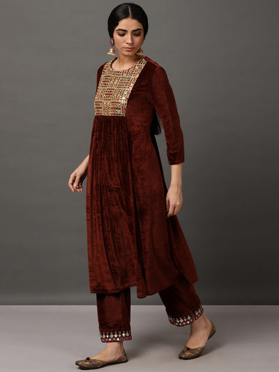 Toasted Coconut Velvet Embroidery Kurta With Pant