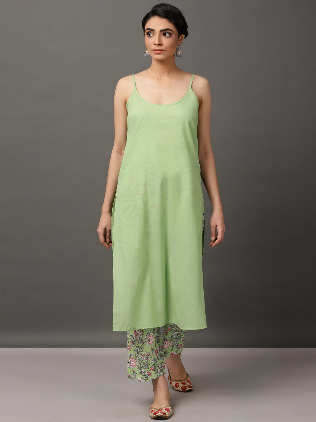 Green Yarn Dyed Kurta & Printed Pant With Inner