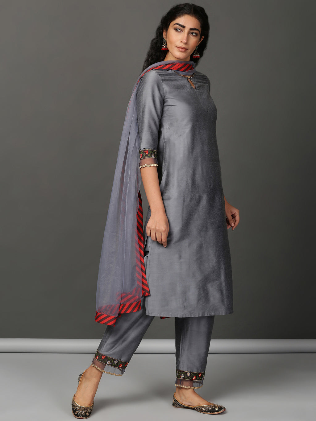 Grey Art Silk Kurta, Pants & Organza Dupatta Set