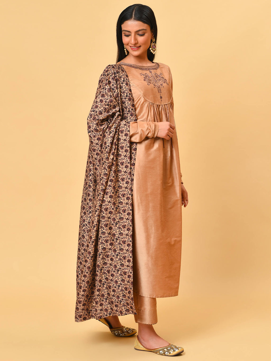 Beige Kurta Pant & Dupatta set