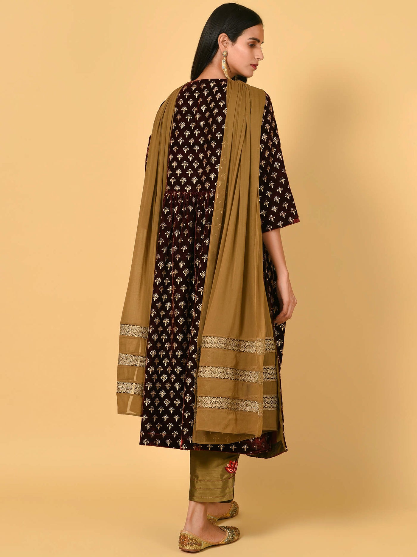 Spotlight in the Maroon and Gold Kurta Pant and Dupatta set