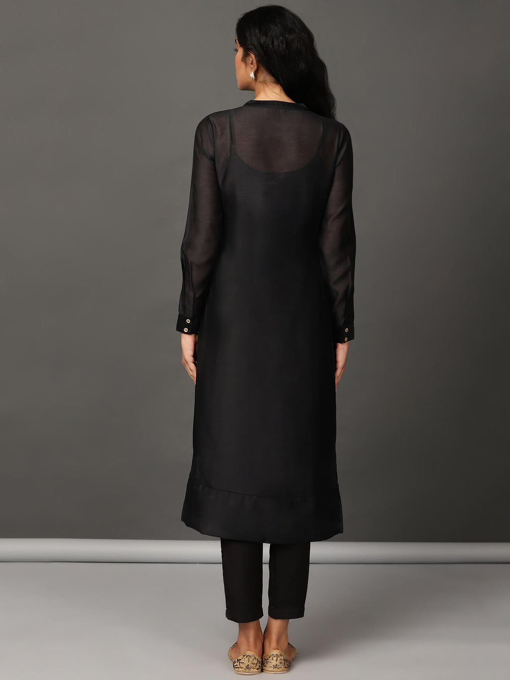 Chanderi Embroidered Kurta & Pant Set