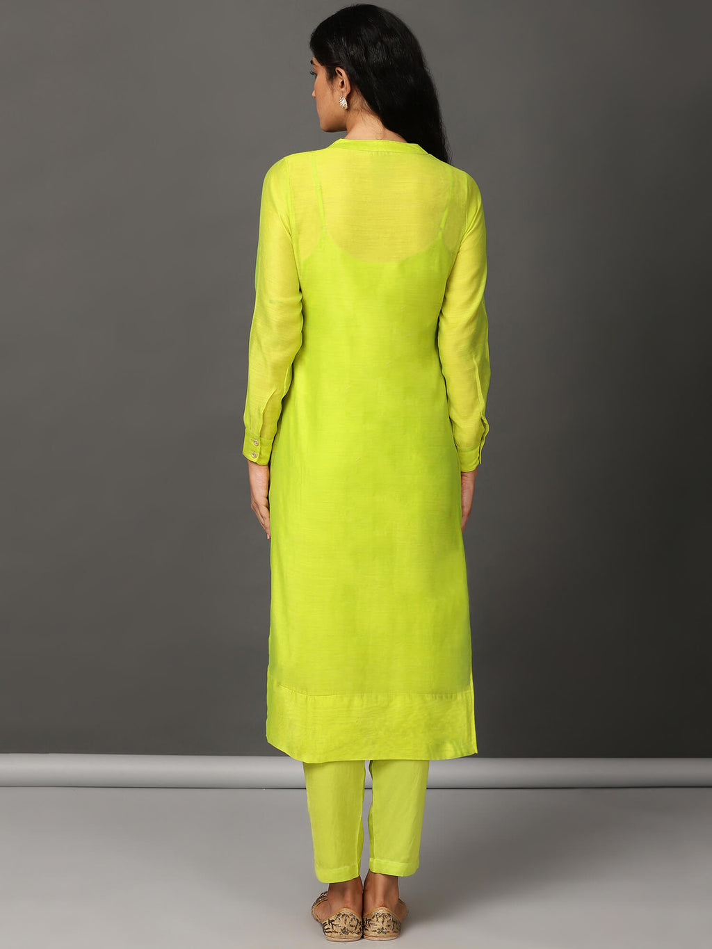 Chanderi Embroidered Kurta & Pant Set