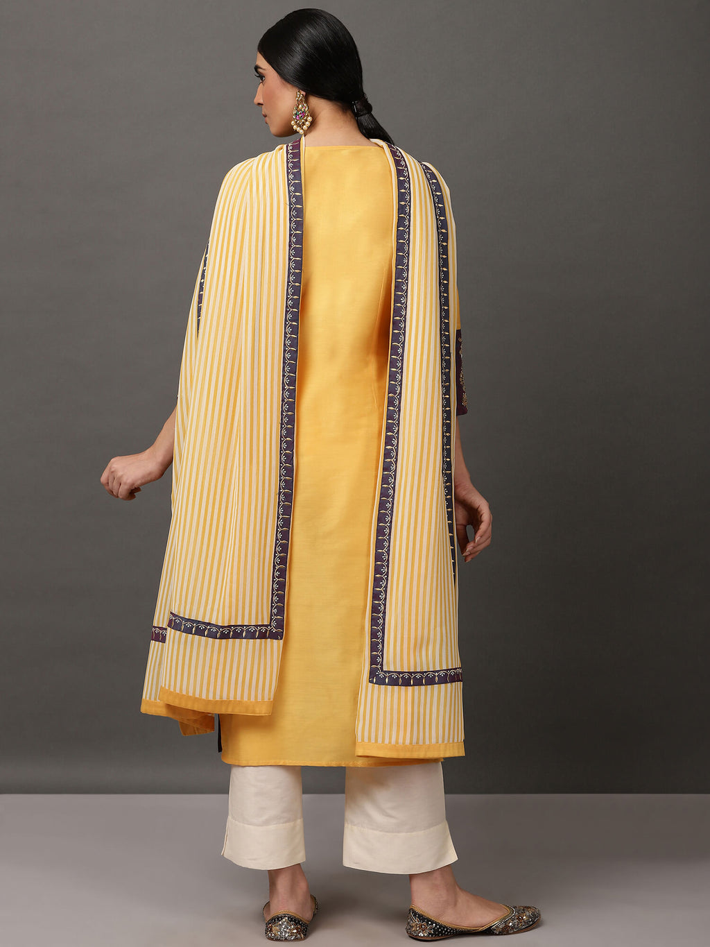 Fresh Honey Kurta, Pant & Dupatta set.