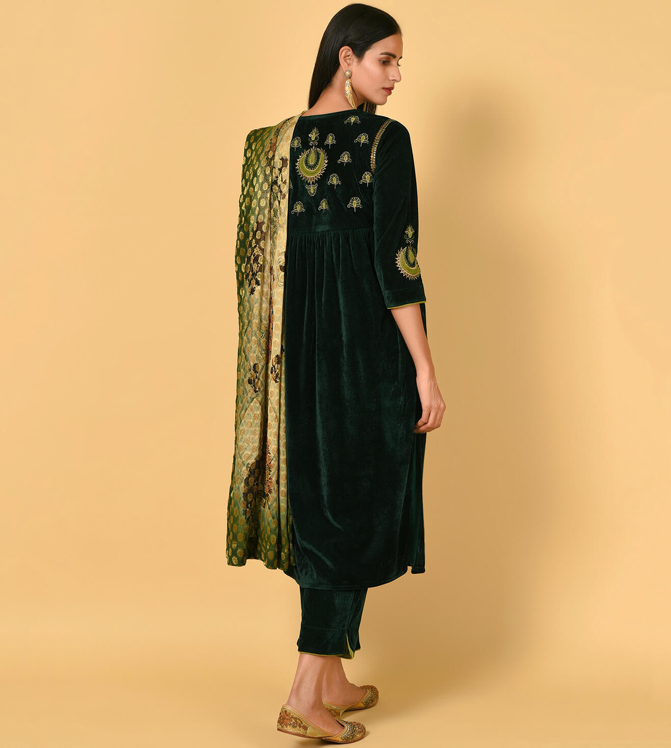 Emerald Green velvet Kurta Pant Dupatta set