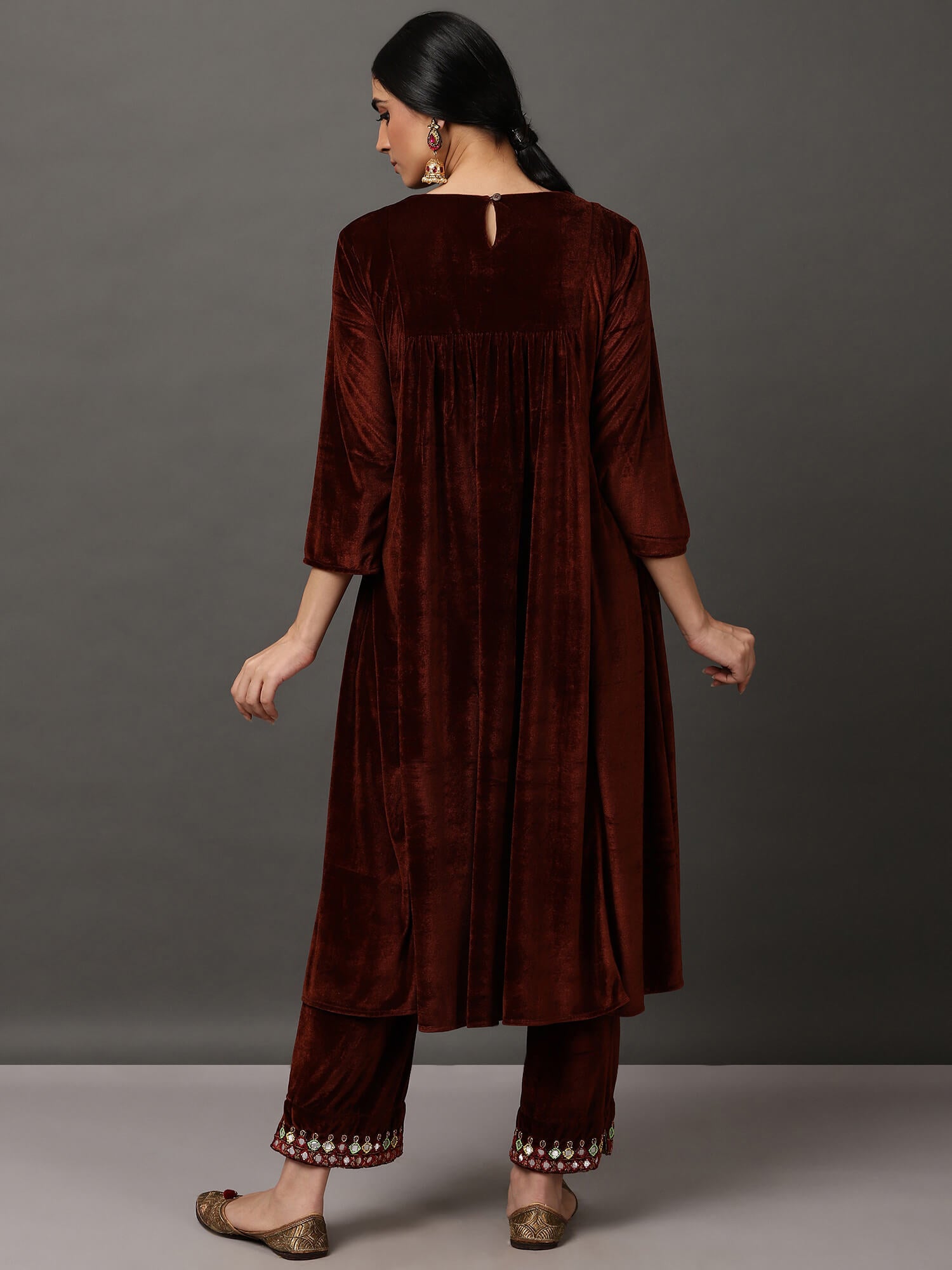 Toasted Velvet Embroidered Kurta & Pant Set