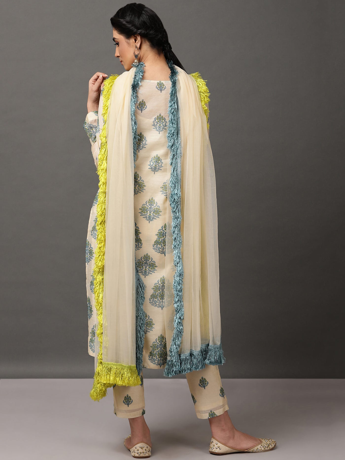 Off White Printed Chanderi Kurta And Pant With Dupatta & Camisole