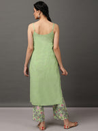 Green Yarn Dyed Kurta & Printed Pant With Inner
