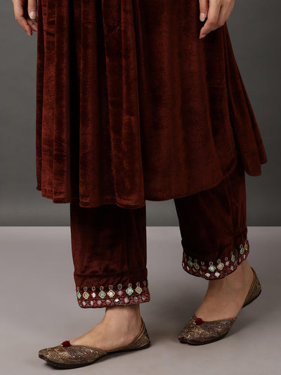 Toasted Coconut Velvet Embroidery Kurta With Pant